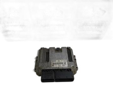 Centralita motor uce 02810011943 de Opel Astra h berlina