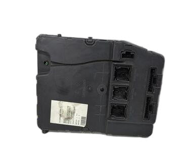 Módulo electronico 8200305575 de Renault Megane ii berlina 5p
