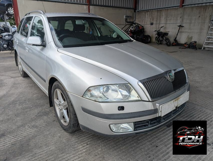 Skoda Octavia II Combi (1Z) 2004-2009 Plata | Despiece y Recambios
