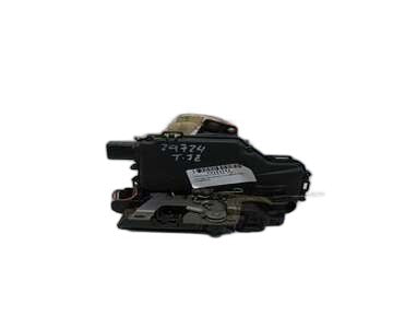 Cerradura puerta trasera izquierda y3b4839015 de Volkswagen Bora berlina (1j2)