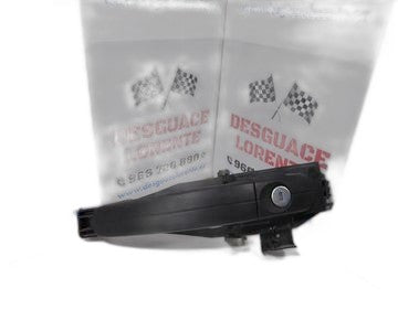 Maneta exterior delantera izquierda 3M51R224A36 de Ford Focus berlina (cap)