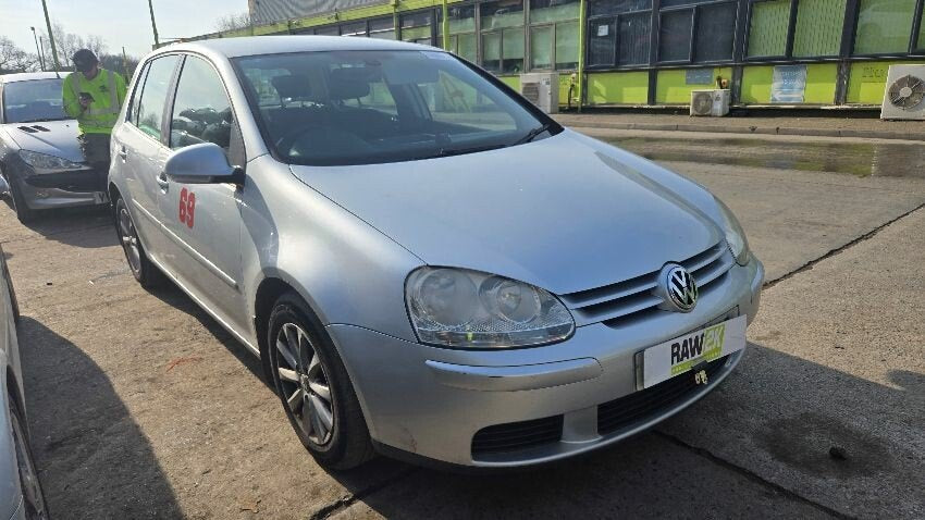 Volkswagen Golf V (1K) 2003-2008 Plata - Despiece / Recambios