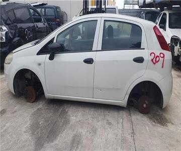 Fiat Ii Punto Berlina 1.3 16V Multijet Feel 2003 - Despiece