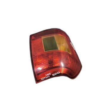 Piloto trasero derecho de Toyota Corolla (e12)