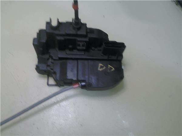 Cerradura Puerta Delantera Derecha Nissan Note Ref. 84497