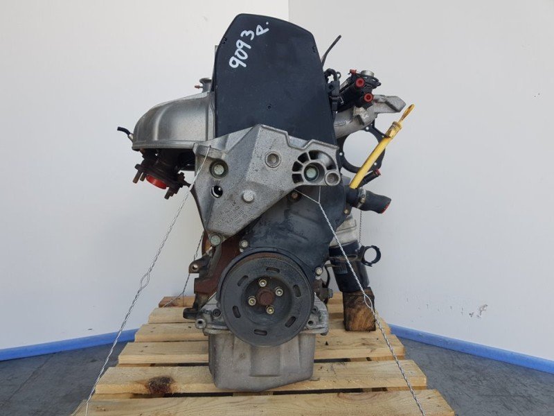 Motor Volkswagen New Beetle 9C1 1C1.2 0 G
