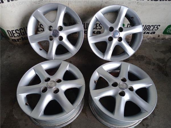 Juego Llantas Toyota Corolla (2002+) Ref. 15191