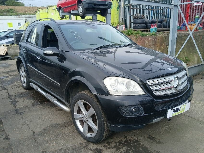 Mercedes-Benz Clase M ML W164 (2005-2011) Negro - Despiece / Recambios