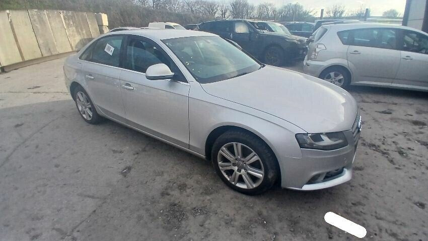 Audi A4 B8 (2008-2015) Berlina Plateado | Despiece / Recambios