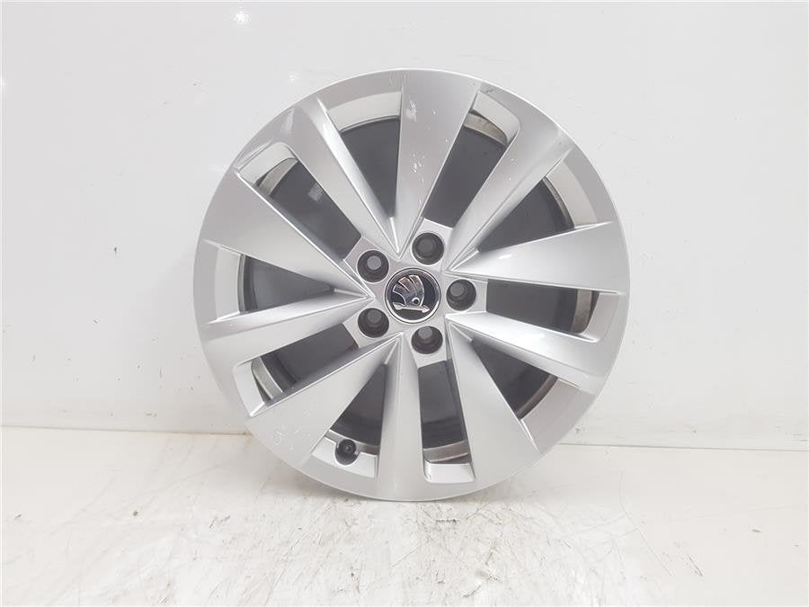 Llanta Skoda Kamiq