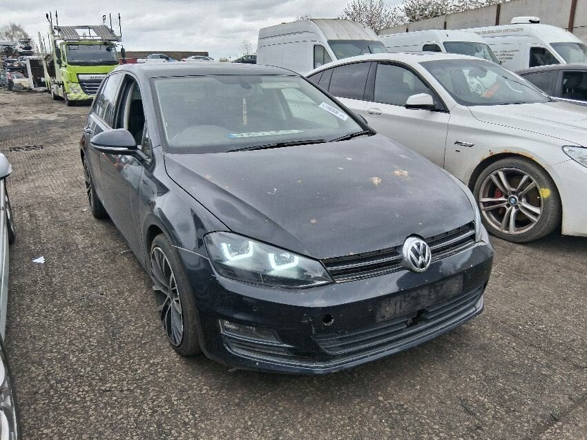 Volkswagen Golf VII MK7 (2012-2017) Hatchback Negro - Despiece / Recambios