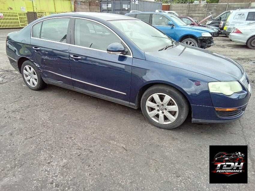 Volkswagen Passat B6 (3C) 2005-2010 Azul Berlina - Despiece / Recambios