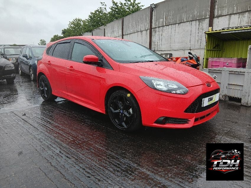 Despiece / Recambios Ford Focus Mk3 (2011-2014) Hatchback Rojo