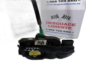 Cerradura puerta trasera izquierda 3023753 de Chevrolet Cruze