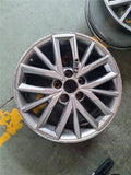 Llanta Toyota Corolla Touring Sports