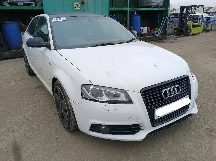 Audi A3 8P Facelift (2008-2012) Blanco - Despiece / Recambios
