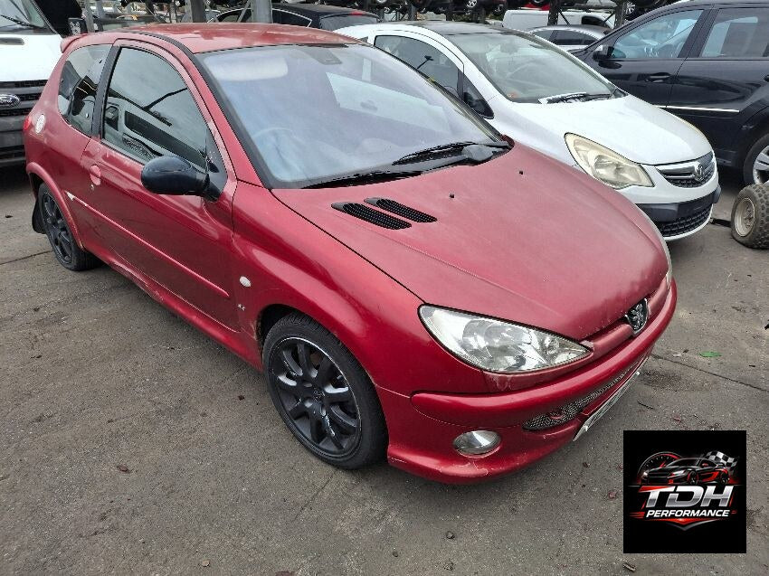 Peugeot 206 3p (1998-2009) Rojo - Despiece / Recambios