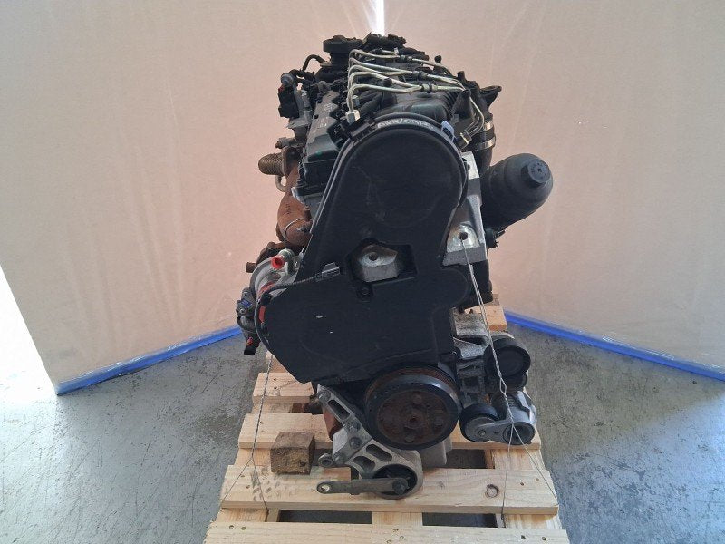 Motor Volvo V40 Hatchback 525 D3 D5204T6