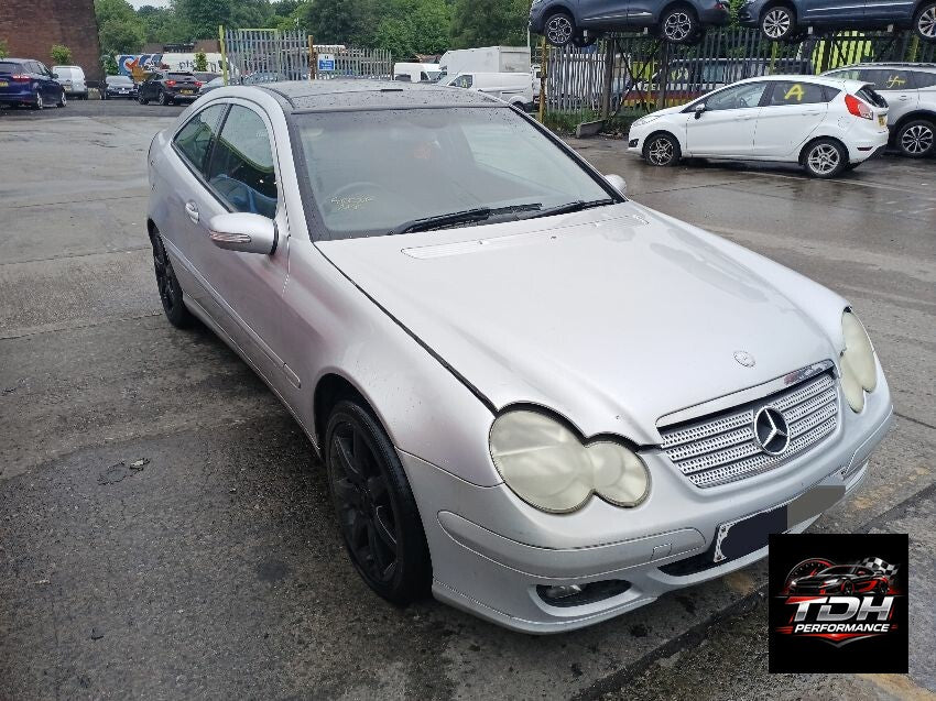 Despiece / Recambios Mercedes Clase C SportCoupé CL203 (2000-2008) Color Plata