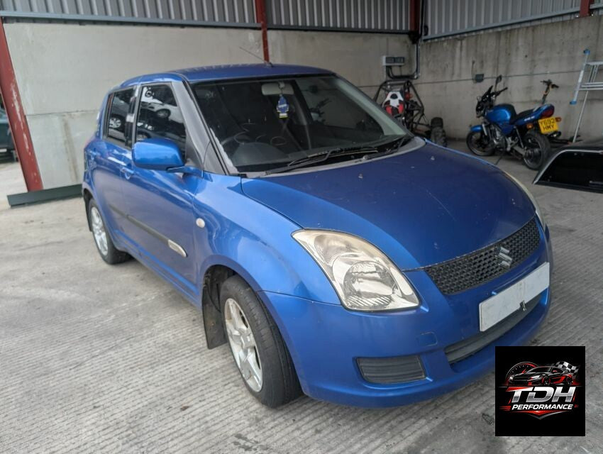 Suzuki Swift Mk2 (2004-2010) Hatchback 5p Azul - Despiece / Recambios