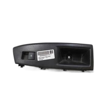 Interruptor puerta trasera izquierda 94811337 de Chevrolet Cruze