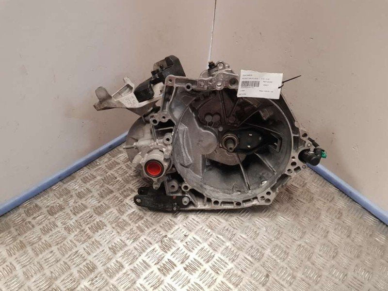 Caja de Cambios Manual Peugeot 2008 P1 Allure 20V253