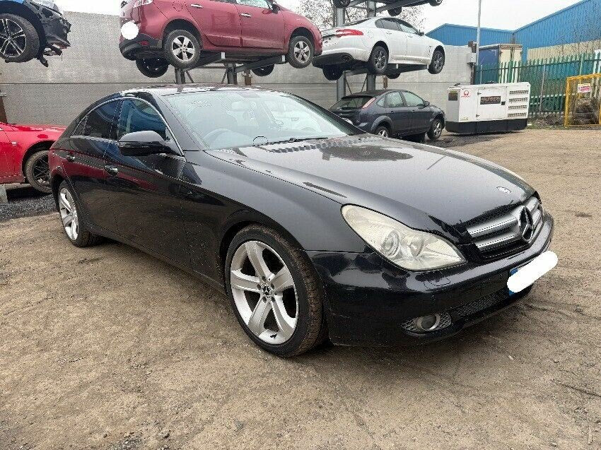 Mercedes-Benz CLS W219 (2004-2010) Negro - Despiece / Recambios