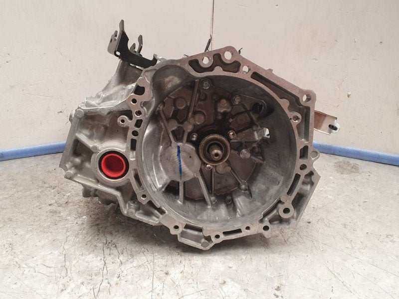 Caja de Cambios Manual Toyota Yaris Active 303000D513
