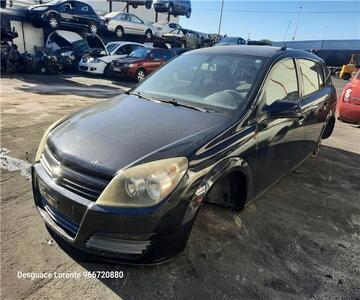 Opel Astra H Berlina 1.6 2004 - Despiece