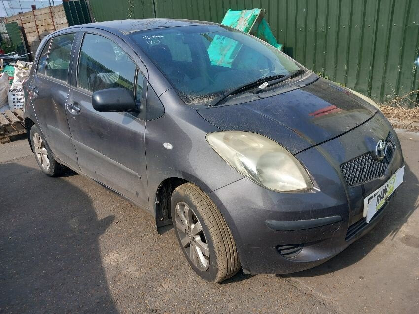 Toyota Yaris XP90 2005-2011 Gris Oscuro - Despiece / Recambios