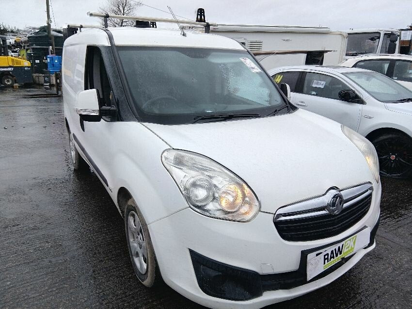 Despiece / Recambios Vauxhall Opel Combo D (2011-2018) Blanco Furgón