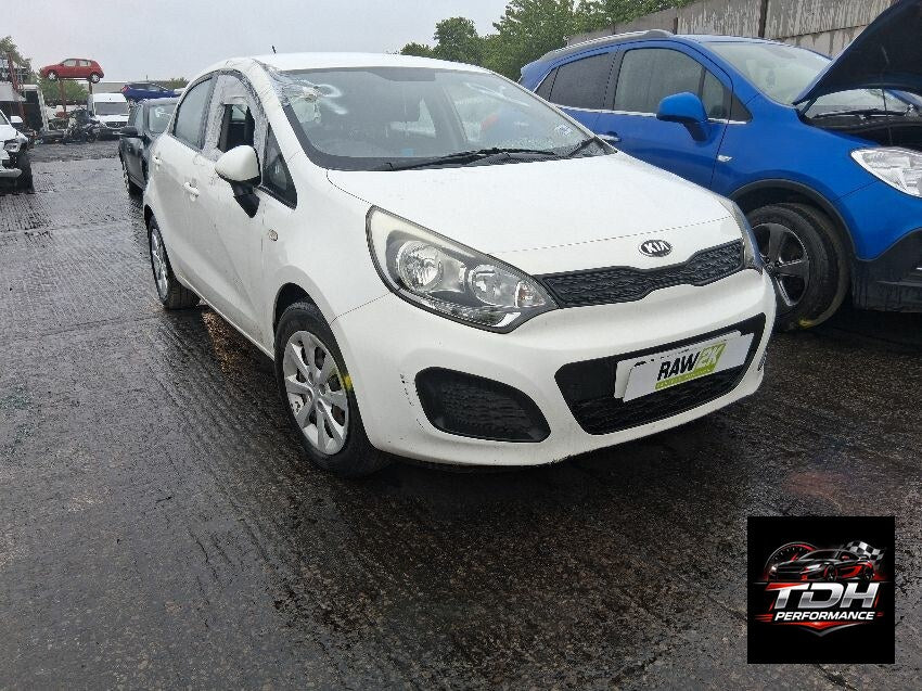 Kia Rio UB (2011-2017) Blanco - Despiece Completo y Recambios
