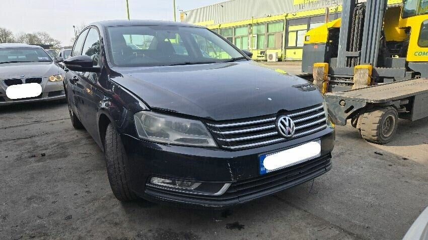 Volkswagen Passat B7 (2010-2014) Berlina Negro | Despiece y Recambios