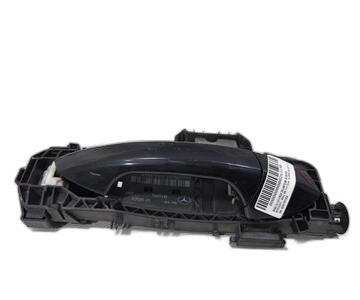 Maneta exterior delantera derecha A2047601634 de Mercedes-benz Clase cla (bm 117)