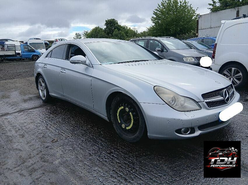 Mercedes-Benz CLS Clase W219 (2004-2010) Color Plata - Despiece / Recambios