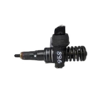 Inyector 045130073 de Seat Ibiza (6l1)