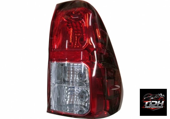 Piloto Trasero Derecho Toyota Hilux Nuevo Ref. 815600K270
