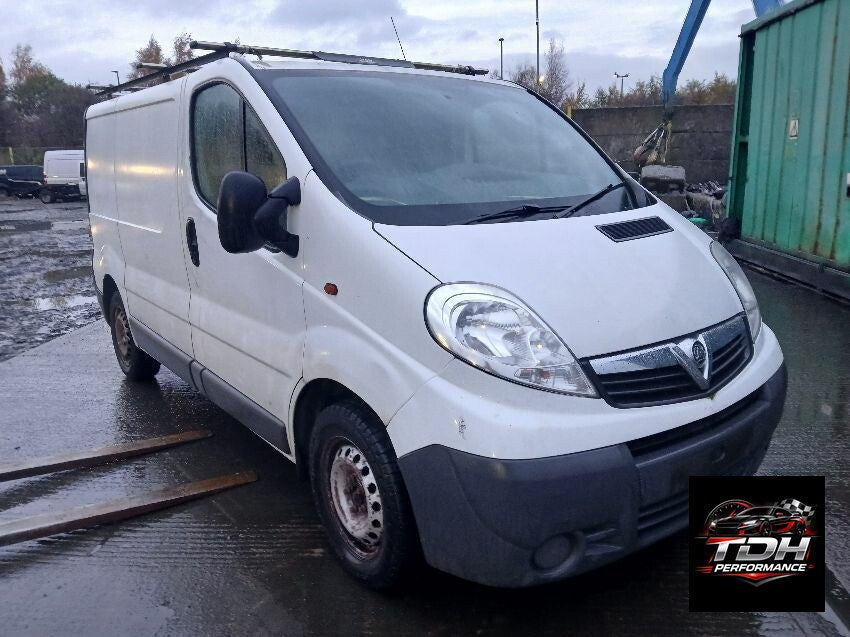 Vauxhall Vivaro A 2001-2014 Blanco Furgón | Despiece / Recambios