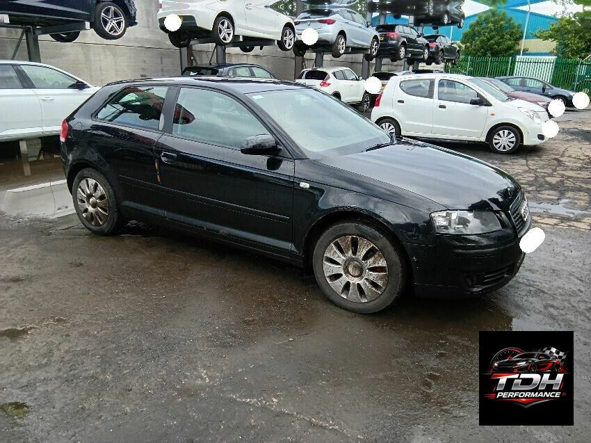 Audi A3 8P (2003-2012) 3 Puertas Negro - Despiece / Recambios