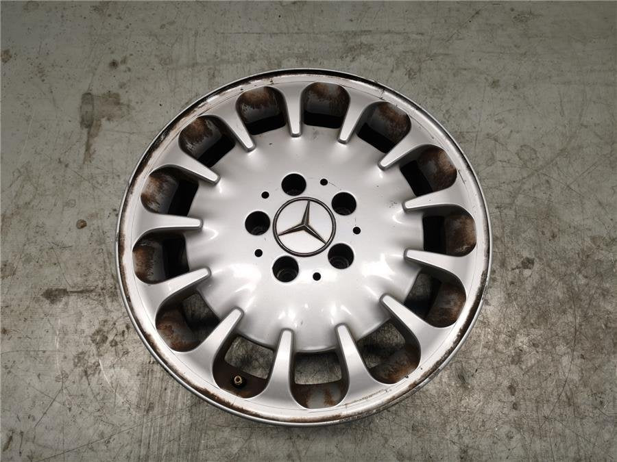 Llanta Mercedes-Benz - Clase E