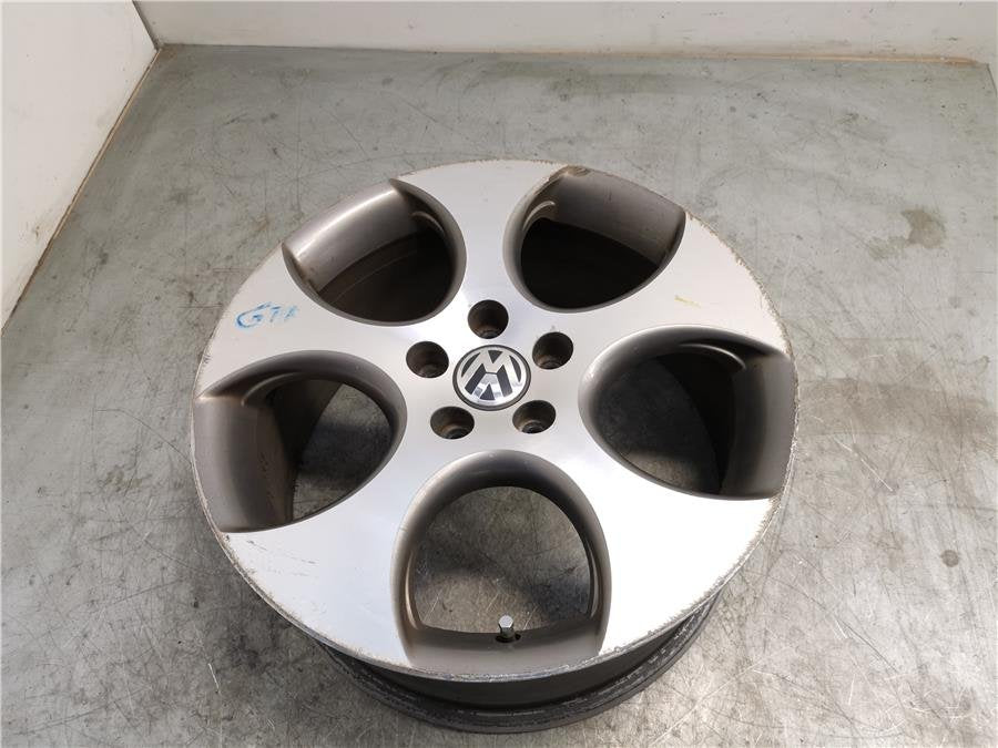 Llanta Volkswagen Golf V