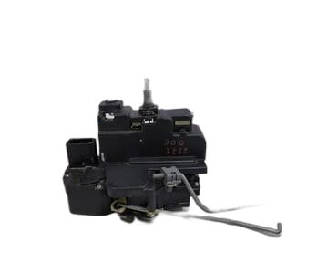 Cerradura puerta delantera derecha A046818 de Opel Antara