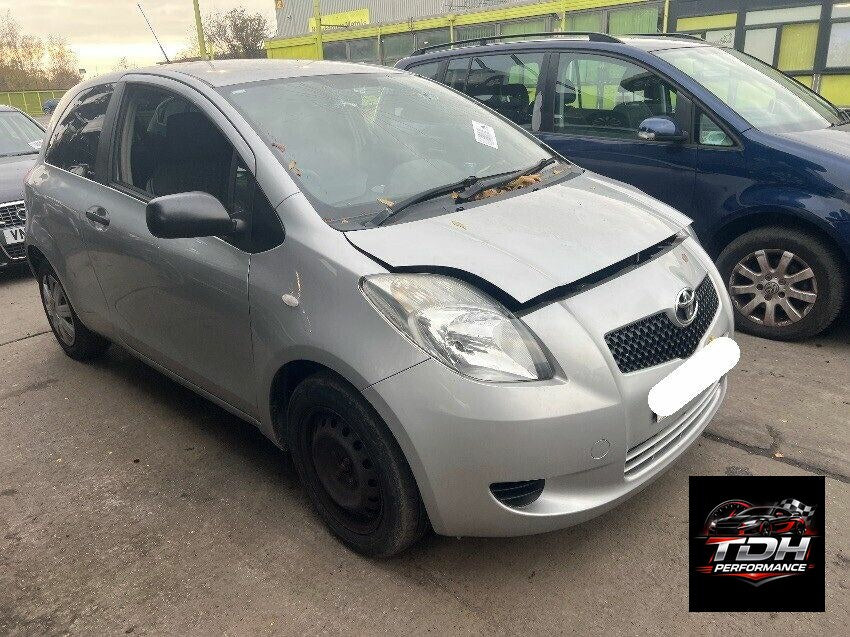 Toyota Yaris XP90 (2005-2011) 3p Plata - Despiece / Recambios