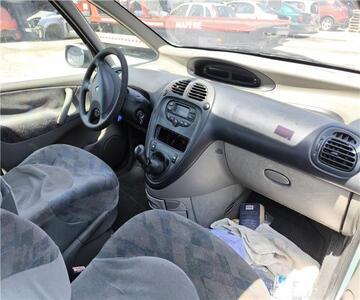 Citroen Xsara Picasso 1.6 SX 1999 - Despiece