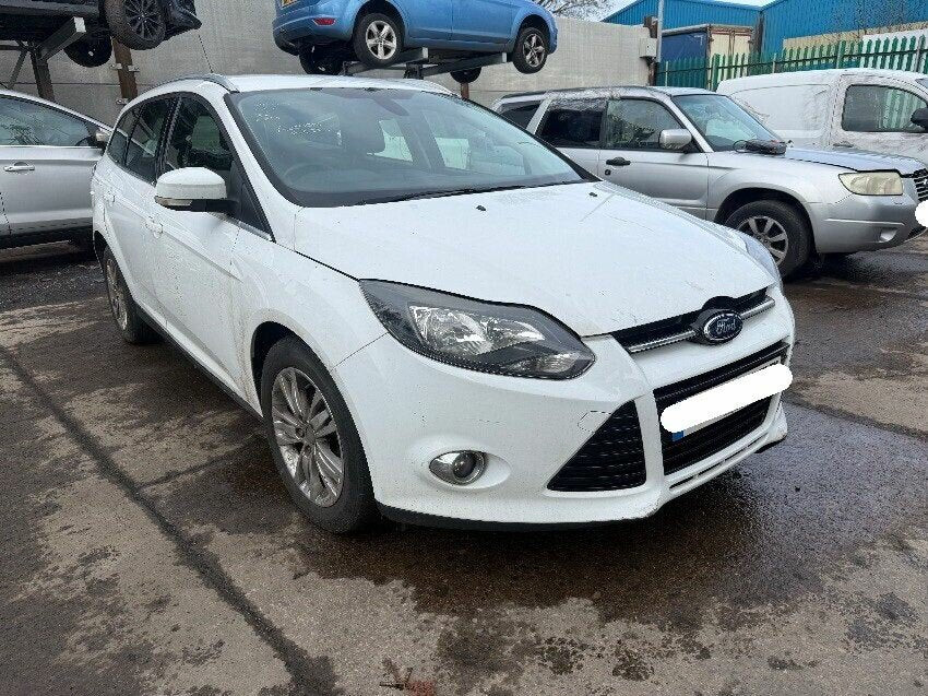 Ford Focus Mk3 Familiar (2011-2014) Blanco - Despiece / Recambios