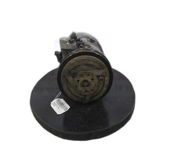 Compresor del aire acondicionado 2H08245010 de Nissan Almera i hatchback (n15) 1995-2000