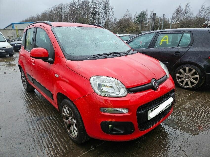 Fiat Panda III (319) 2012-2024 Rojo - Despiece / Recambios