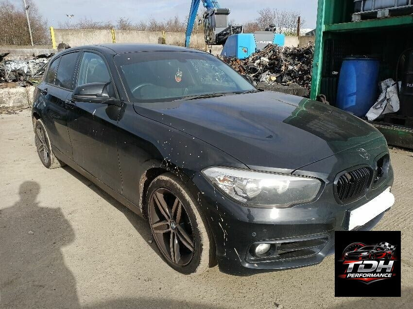 BMW Serie 1 F20 (2011-2015) 5 Puertas Negro - Despiece / Recambios