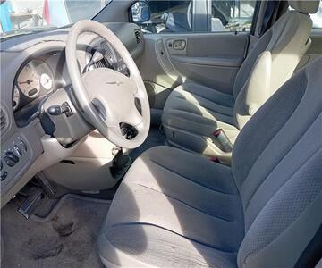Chrysler Voyager 2.8 CRD CAT (150 CV / 110 KW) (150 CV / 110 KW) - Des