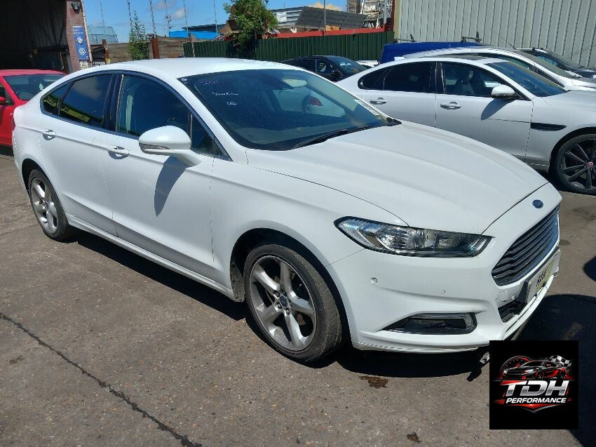 Ford Mondeo Mk5 (2014-2022) Berlina Blanco - Despiece / Recambios